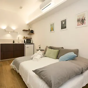 https://duomo-fuorisalone-metro-a-1-min.italymilanhotels.net